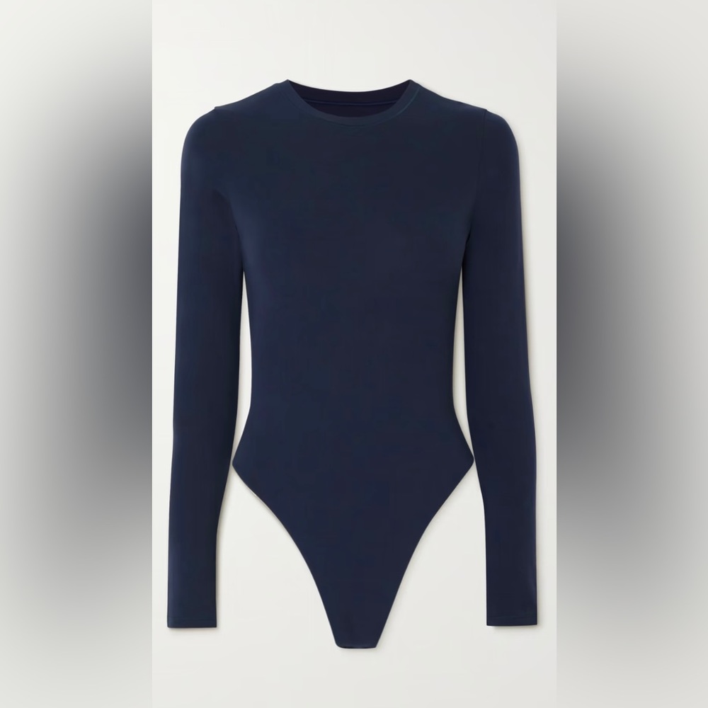 SKIMS Fits Everybody Long Sleeve Crew Neck Bodysuit